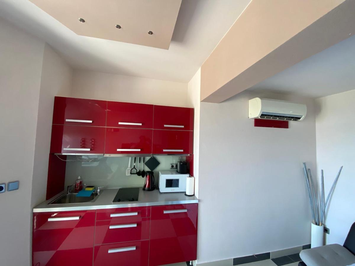 Apartments Villa Lora Kraj  외부 사진