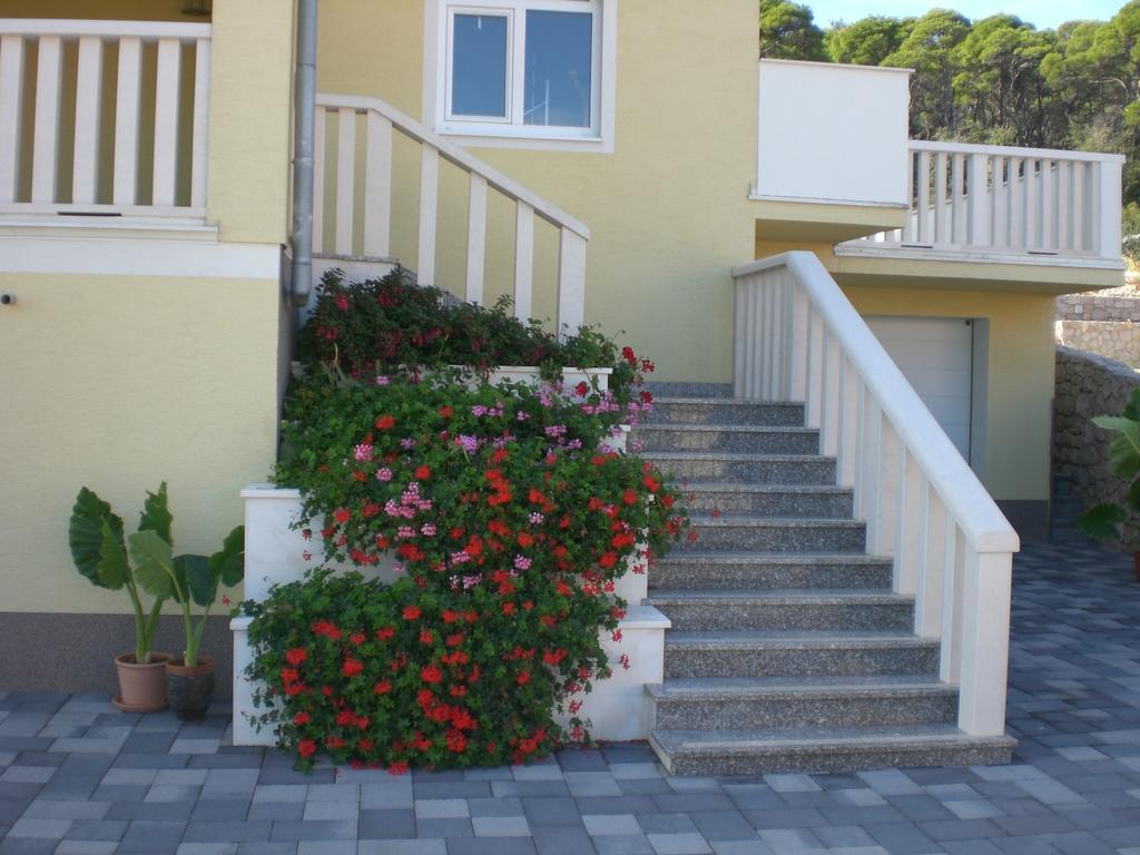 Apartments Villa Lora Kraj  외부 사진